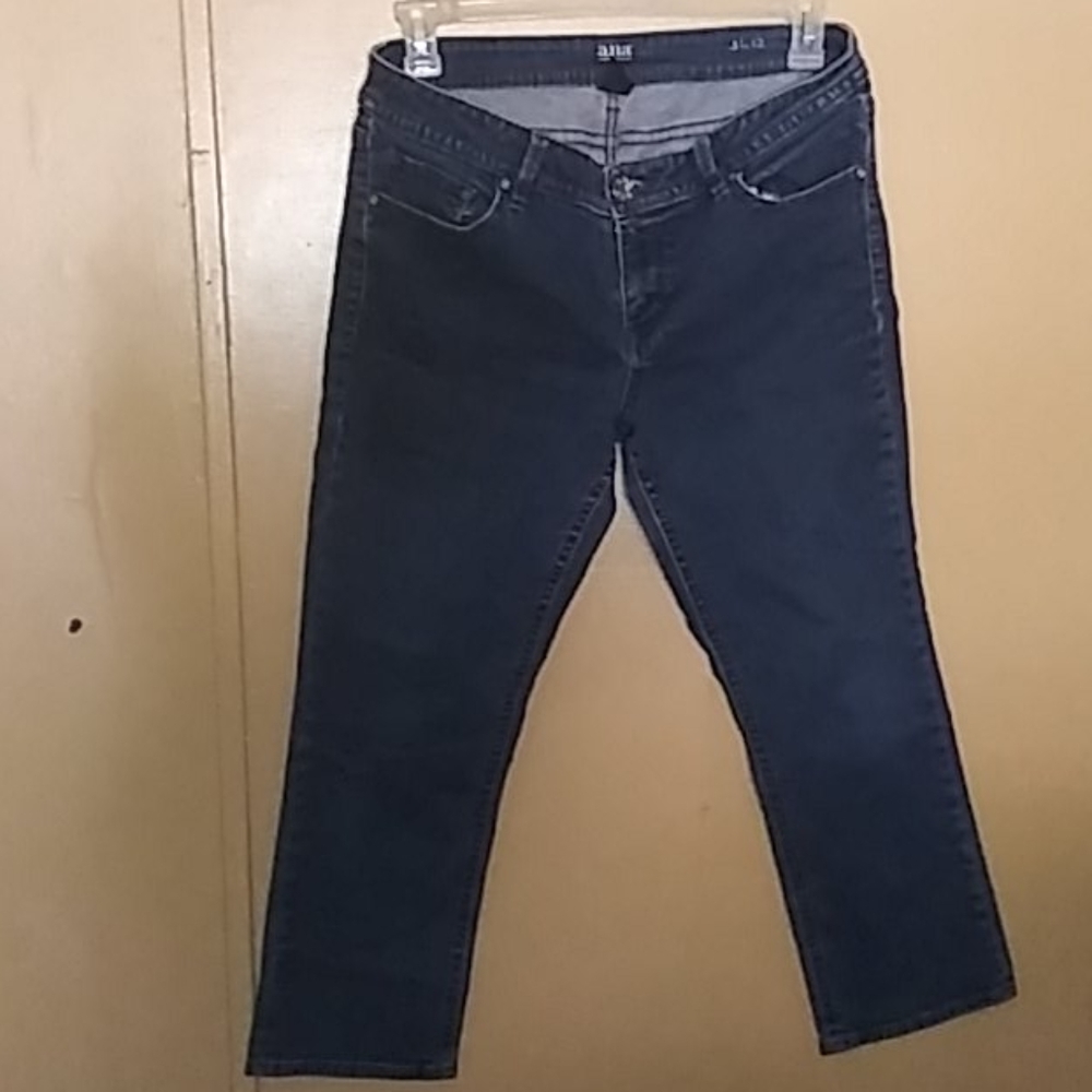 A.N.A. Blue Denim 4 pocket zipper jeans 31/12
